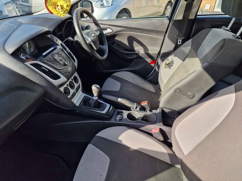 Used Ford Focus 2013 for sale - 78065370: Photo 9