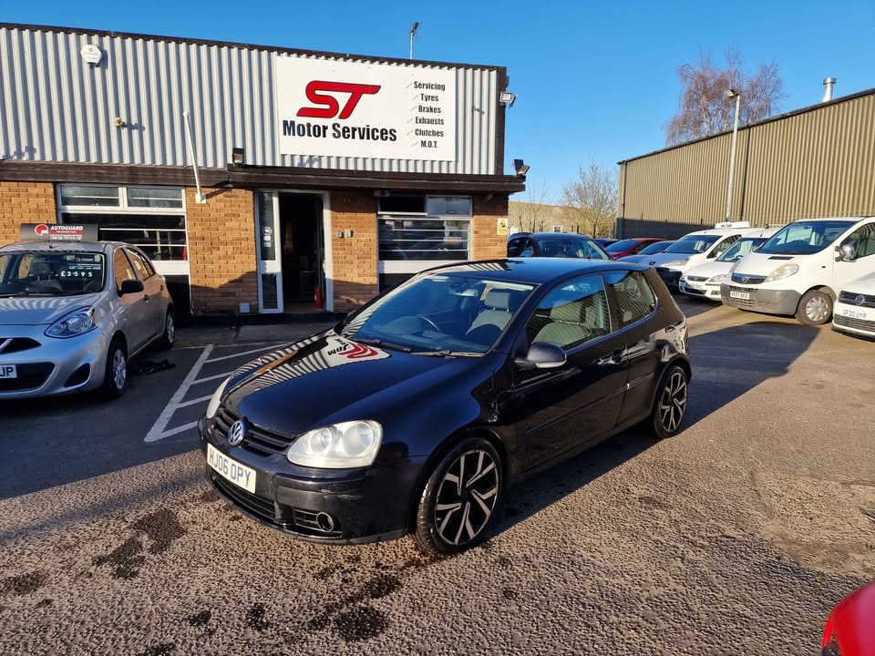 Used Volkswagen Golf 2006 for sale - 77917685: Photo 2
