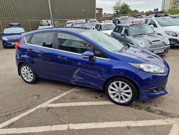 Used Ford Fiesta 2015 for sale - 79261557: Photo