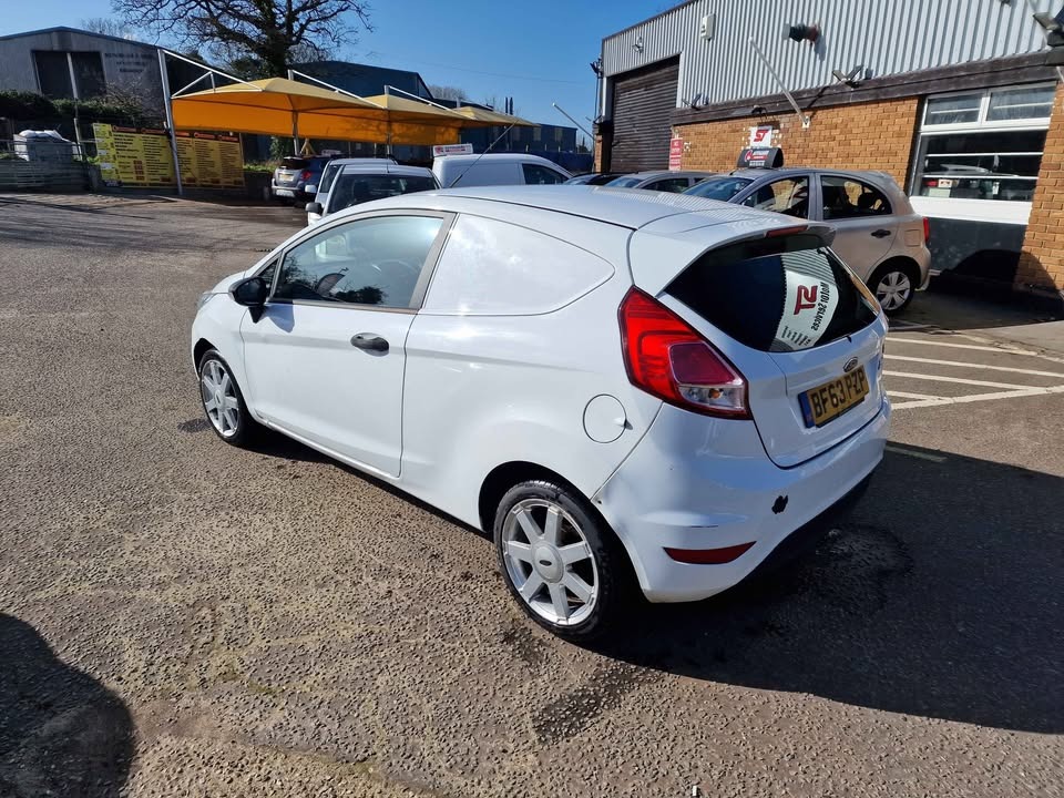 Used Ford Fiesta 2013 for sale - 78064954: Photo 5