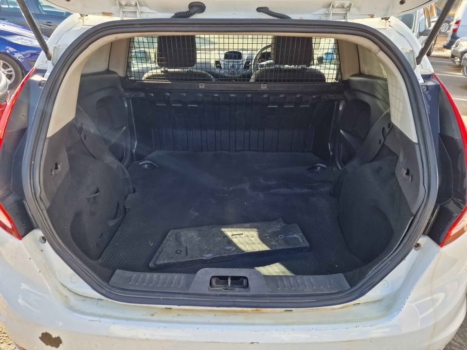 Used Ford Fiesta 2013 for sale - 78064954: Photo 7