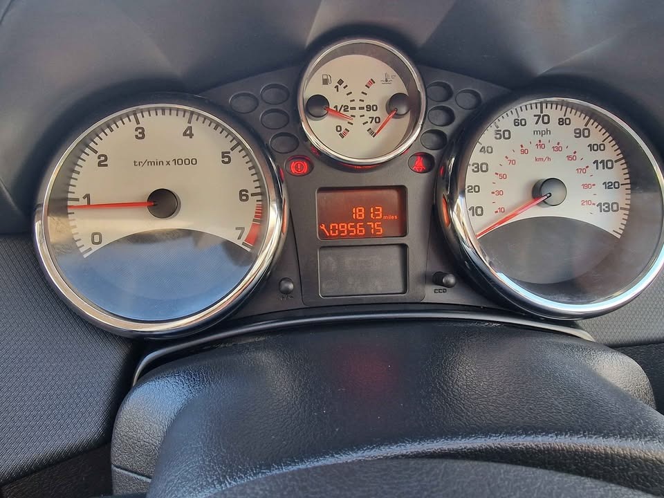 Used Peugeot 207 2011 for sale - 77917844: Photo 11