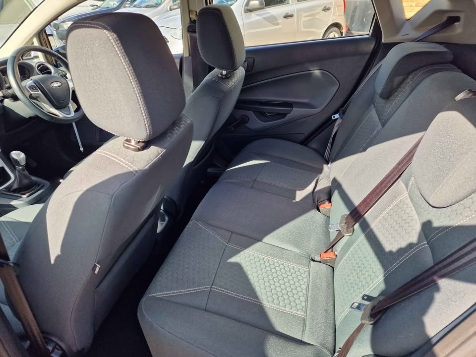 Used Ford Fiesta 2010 for sale - 78065555: Photo 12