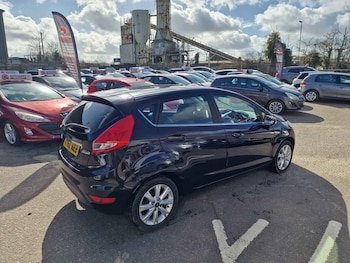 Used Ford Fiesta 2010 for sale - 78065555: Photo