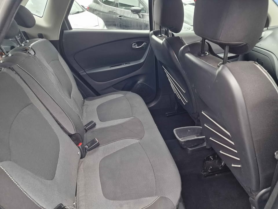 Used Renault Captur 2015 for sale - 77392145: Photo 12