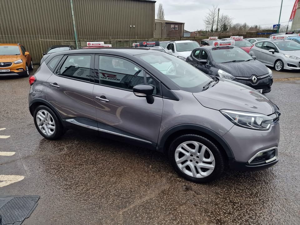 Used Renault Captur 2015 for sale - 77392145: Photo 3