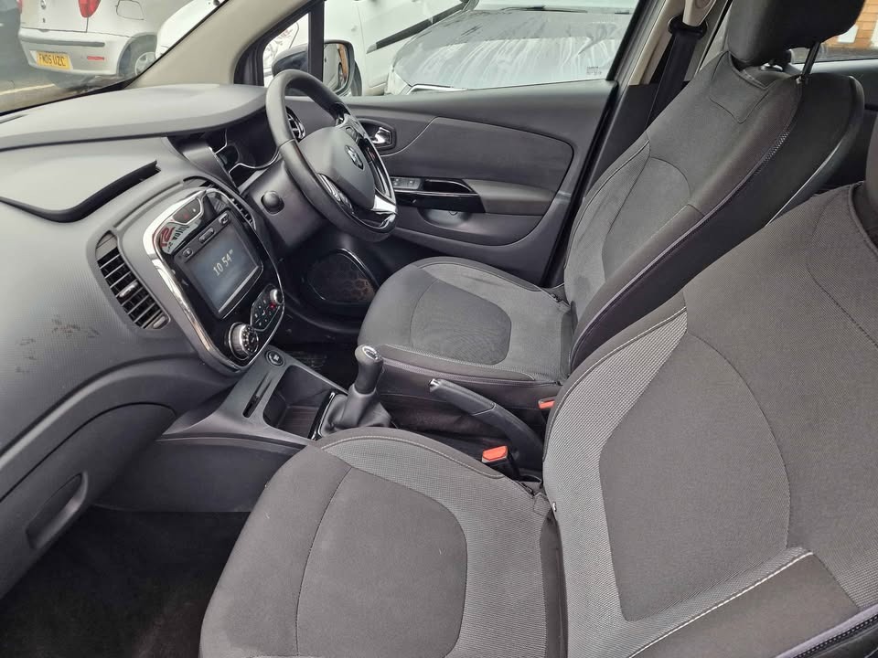 Used Renault Captur 2015 for sale - 77392145: Photo 6