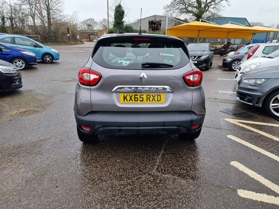 Used Renault Captur 2015 for sale - 77392145: Photo 7