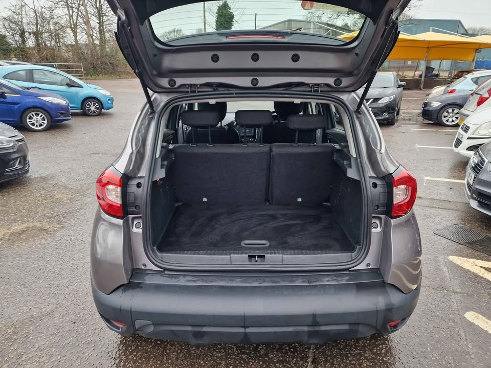 Used Renault Captur 2015 for sale - 77392145: Photo 8