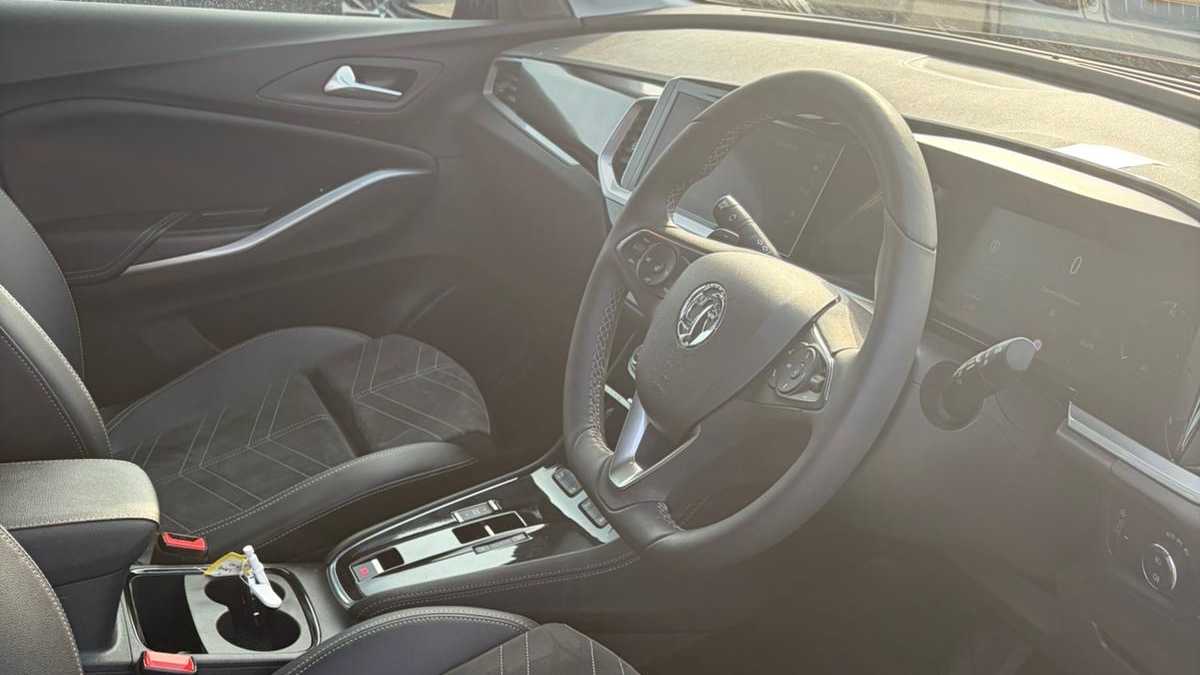 Used Vauxhall Grandland 2024 for sale - 78024025: Photo 9