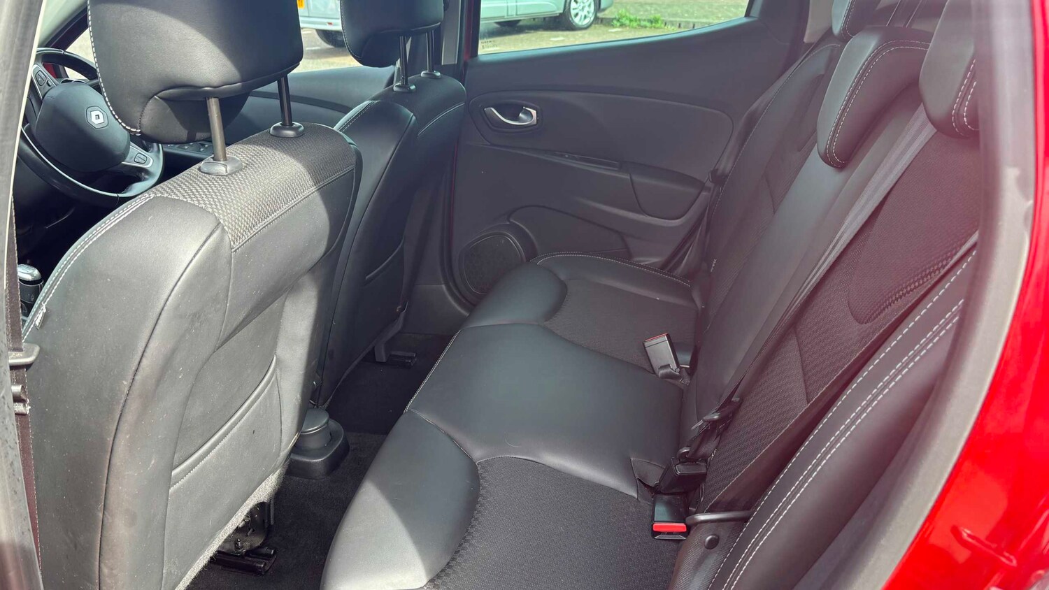 Used Renault Clio for sale - 77858453: Photo 13