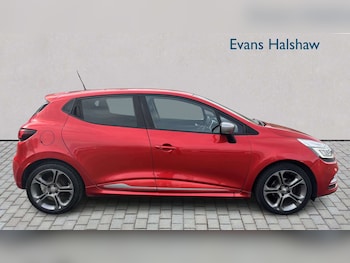 Used Renault Clio 2018 for sale - 77858453: Photo