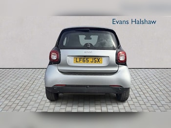 Used smart fortwo 2015 for sale - 77859092: Photo