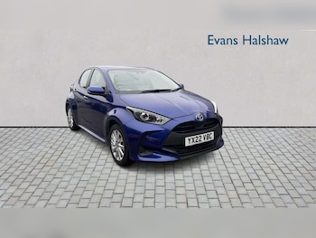 Used Toyota Yaris 2022 for sale - 79455795: Photo