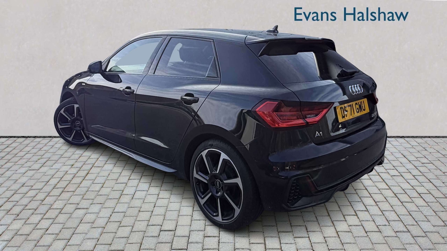 Used Audi A1 for sale - 77858047: Photo 2