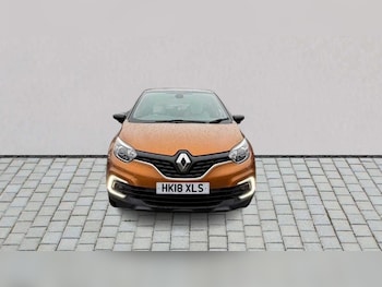 Used Renault Captur 2018 for sale - 77860908: Photo