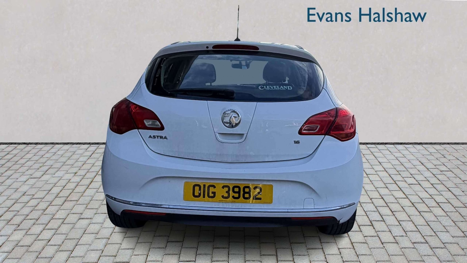 Used Vauxhall Astra 2015 for sale - 77899234: Photo 4