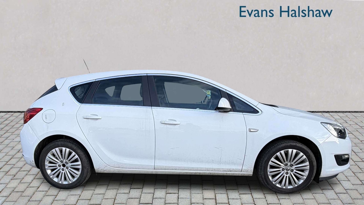 Used Vauxhall Astra 2015 for sale - 77899234: Photo 5