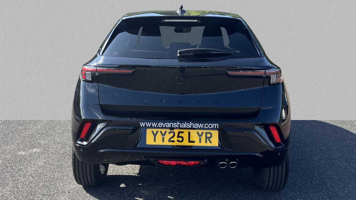 Used Vauxhall Mokka 2025 for sale - 78208819: Photo 3