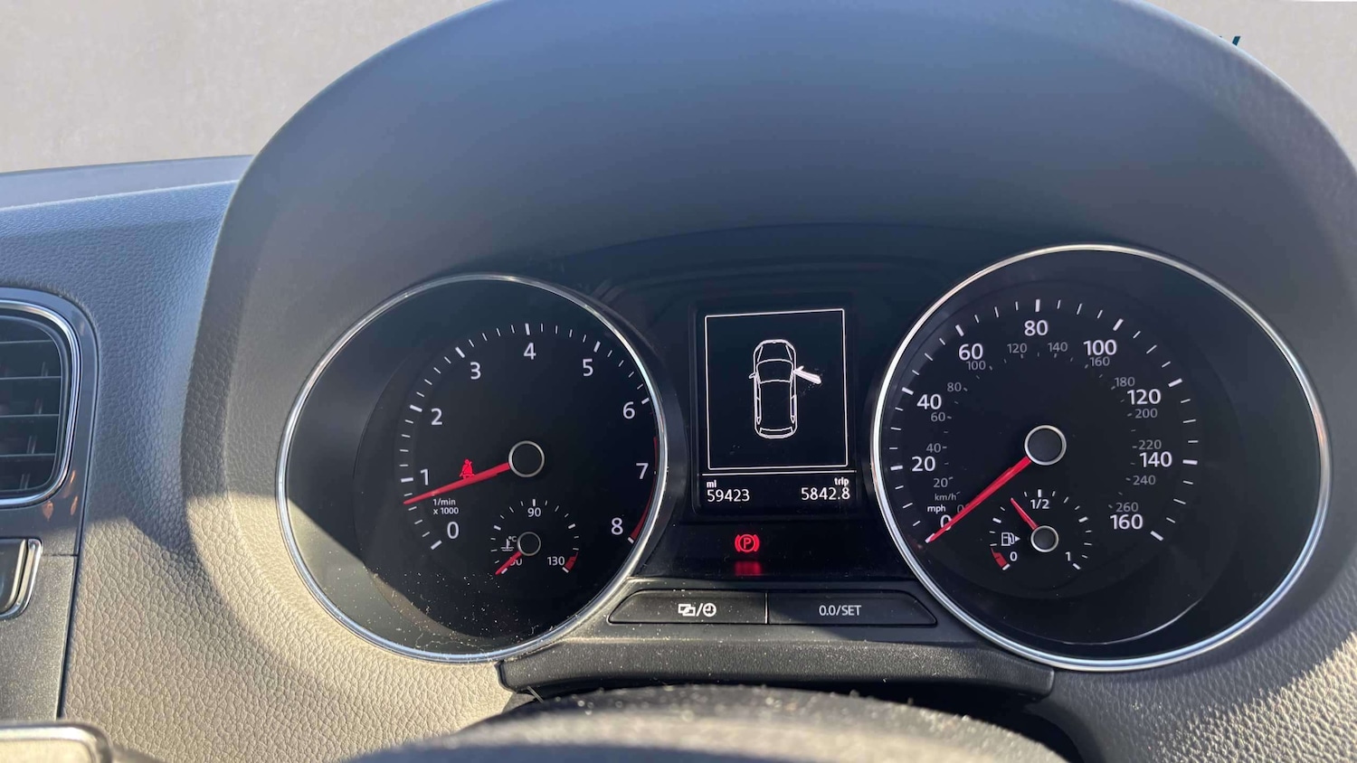 Used Volkswagen Polo 2015 for sale - 78010120: Photo 5