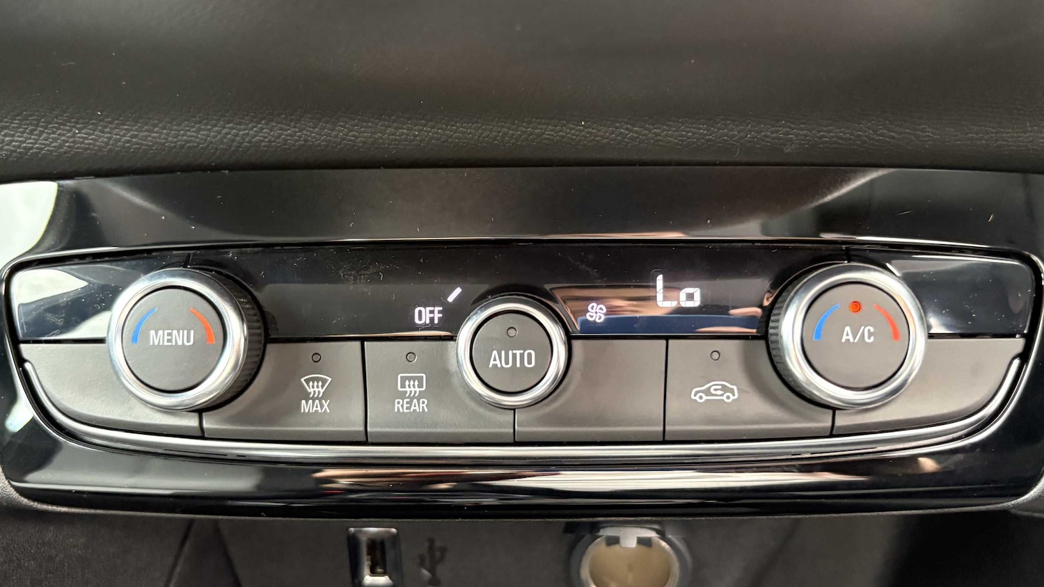 Used Vauxhall Corsa for sale - 77860198: Photo 28