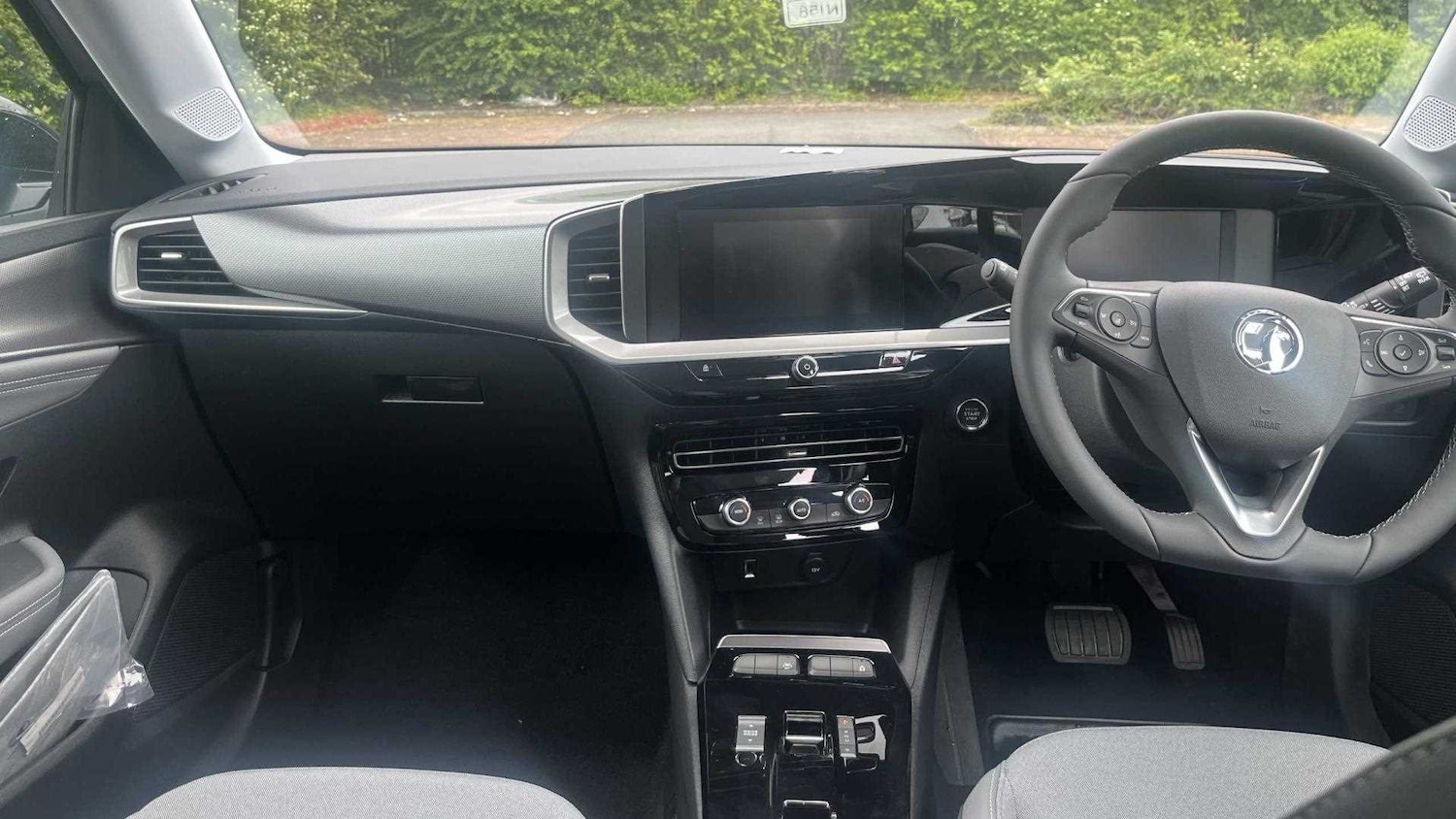 Used Vauxhall Mokka 2025 for sale - 77857901: Photo 3