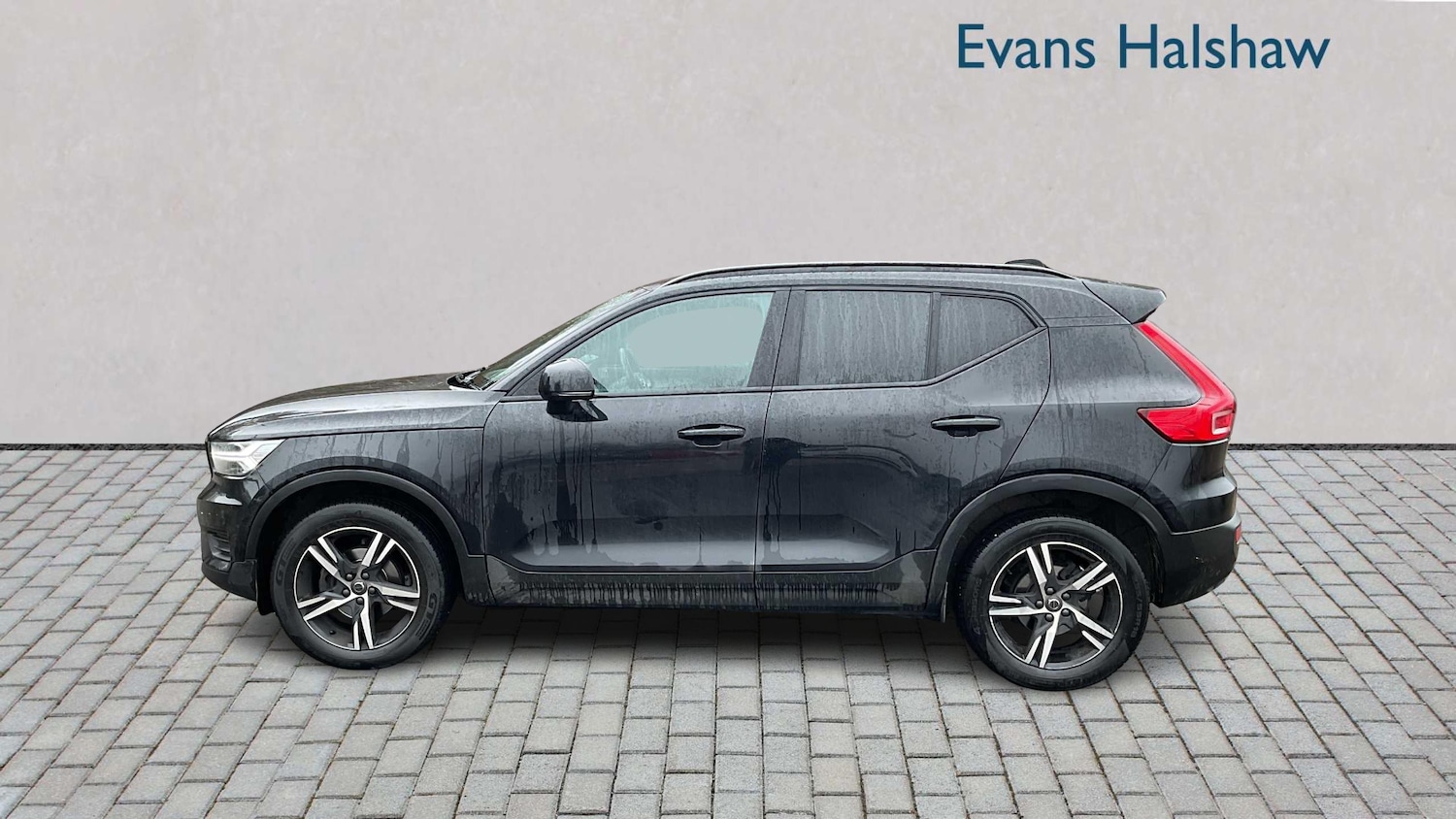 Used Volvo XC40 for sale - 77862492: Photo 4