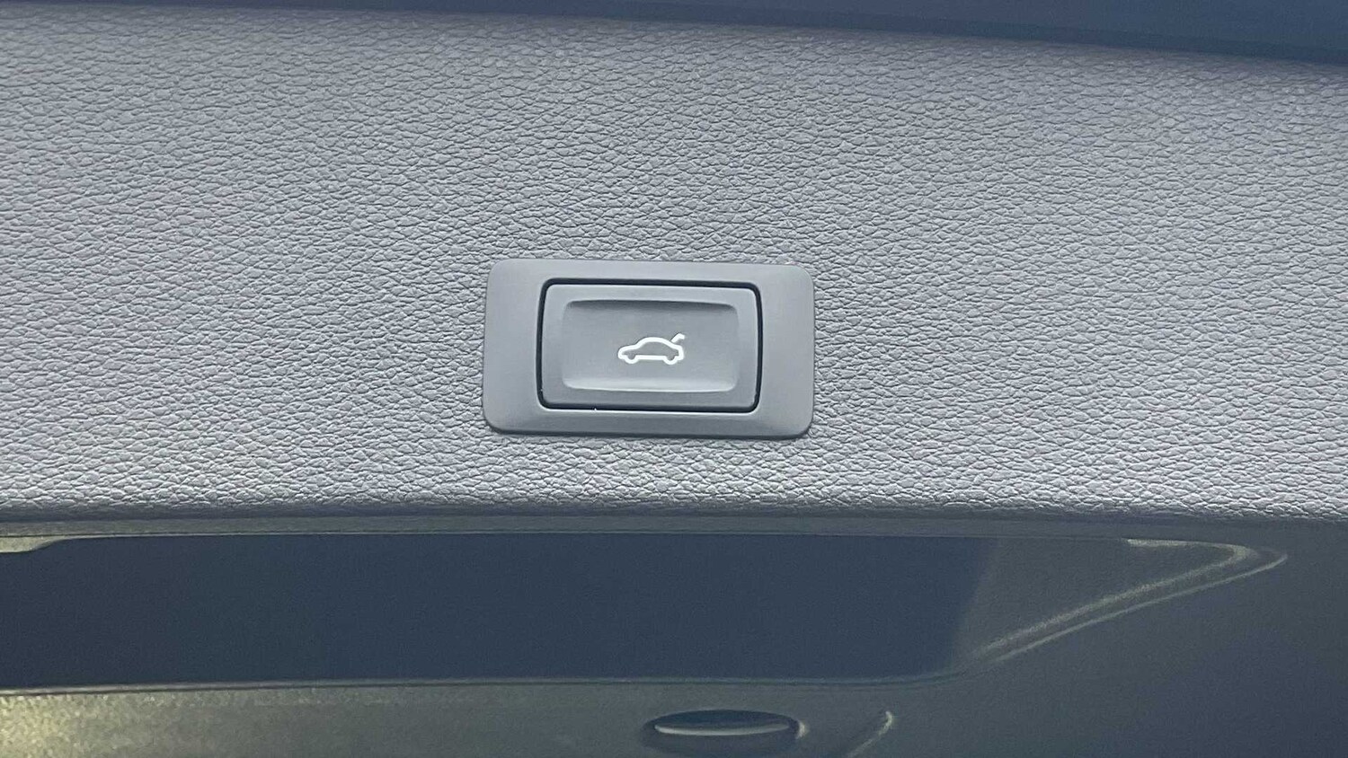 Used Audi Q2 for sale - 77860338: Photo 16