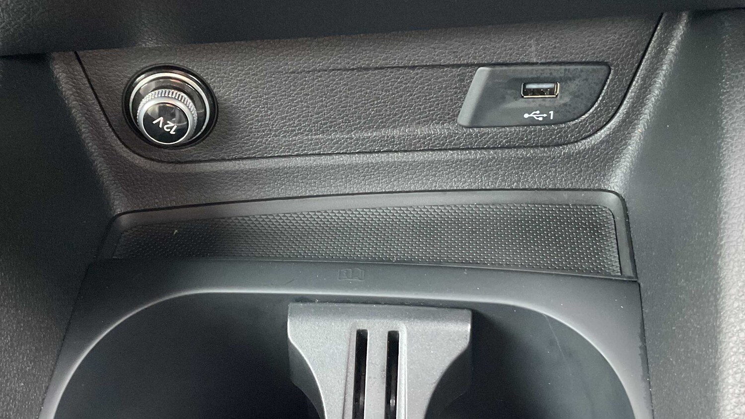 Used Audi Q2 for sale - 77860338: Photo 21