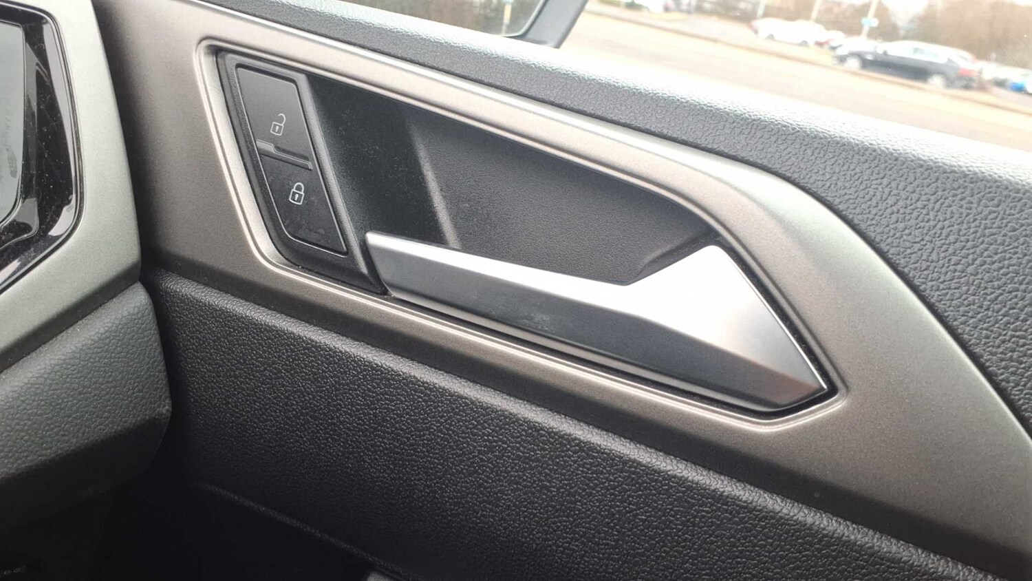 Used Volkswagen Polo for sale - 77860799: Photo 32