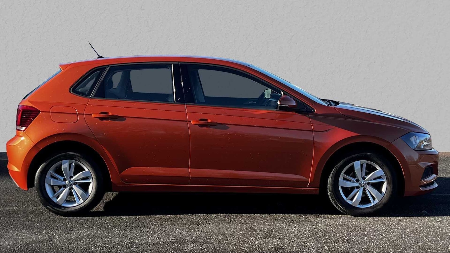 Used Volkswagen Polo for sale - 77860799: Photo 5