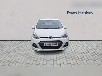 Used Hyundai i10 2017 for sale - 79251165: Photo