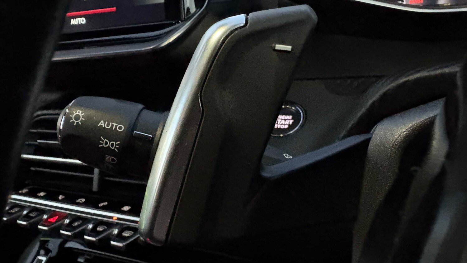 Used Peugeot 2008 2022 for sale - 77856463: Photo 28