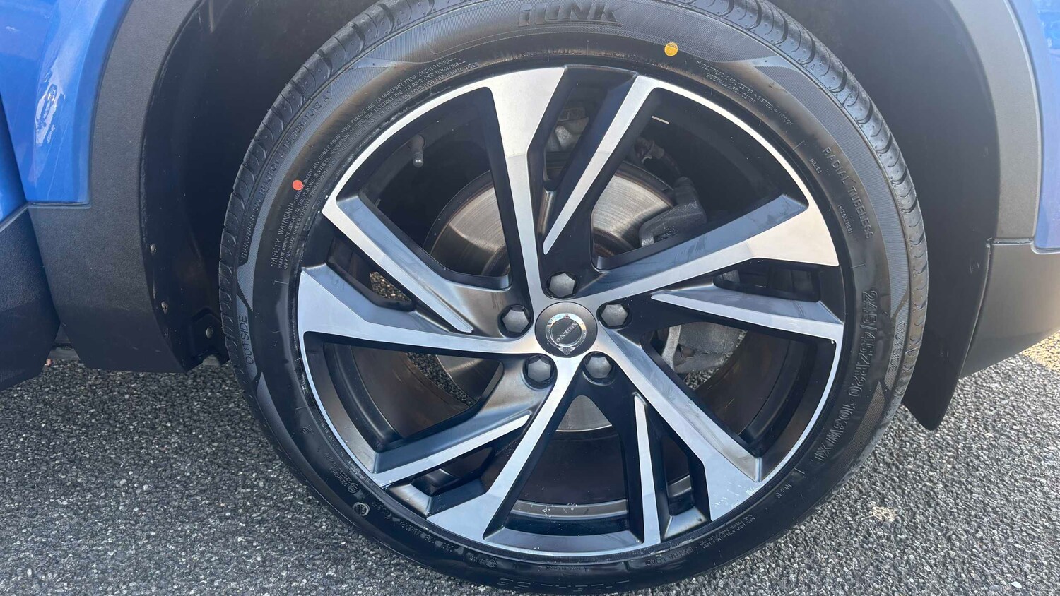 Used Volvo XC40 for sale - 77856815: Photo 17