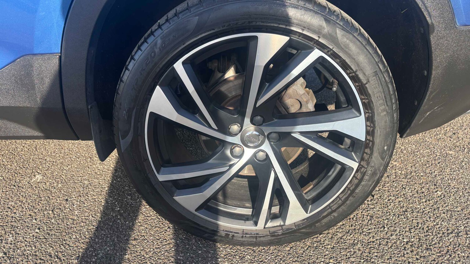 Used Volvo XC40 for sale - 77856815: Photo 18