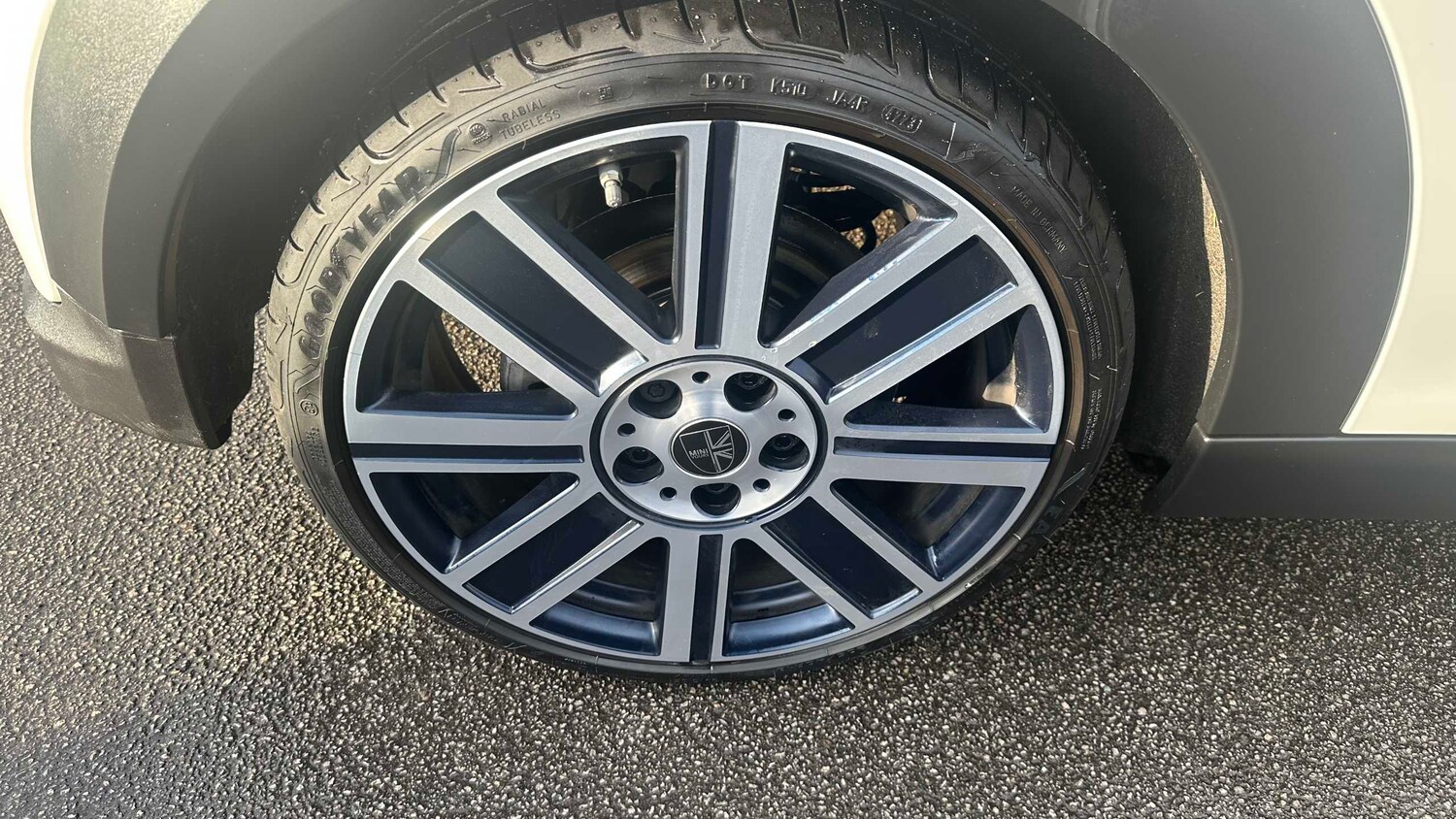 Used MINI Hatch 2023 for sale - 77859389: Photo 10