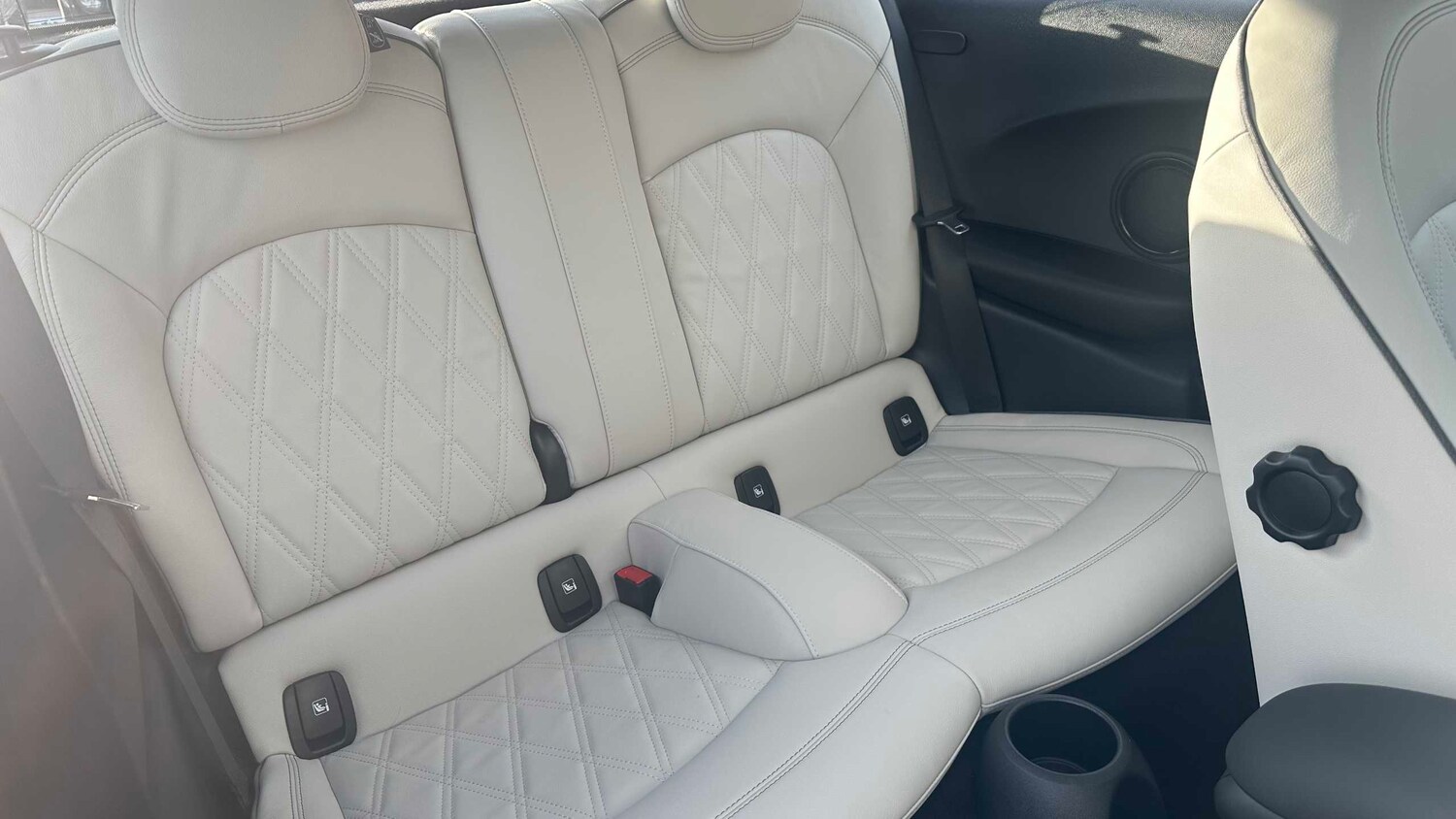 Used MINI Hatch 2023 for sale - 77859389: Photo 14