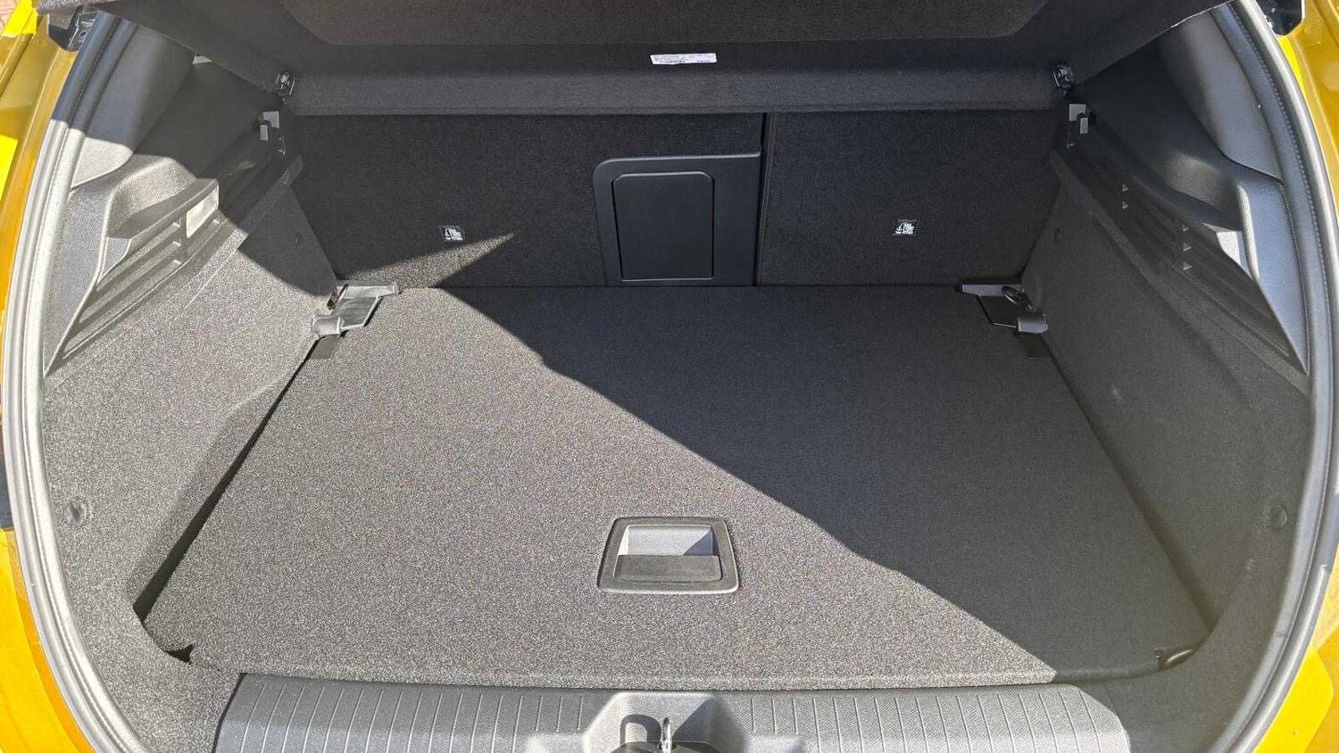 Used Vauxhall Astra 2025 for sale - 77857528: Photo 14