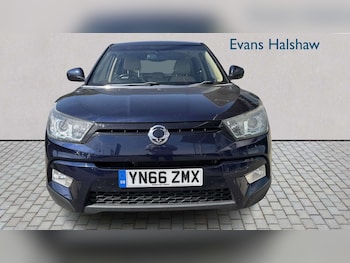 Used Ssangyong Tivoli 2016 for sale - 79467117: Photo