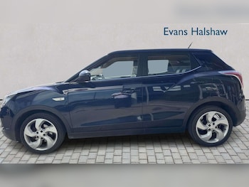Used Ssangyong Tivoli 2016 for sale - 79467117: Photo