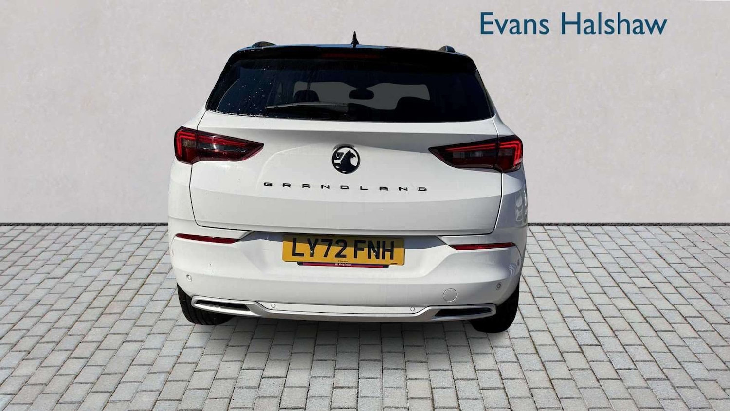 Used Vauxhall Grandland 2023 for sale - 78173802: Photo 3