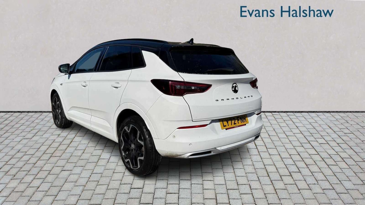 Used Vauxhall Grandland 2023 for sale - 78173802: Photo 4