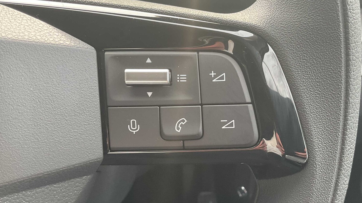 Used Vauxhall Vivaro 2025 for sale - 77861815: Photo 15