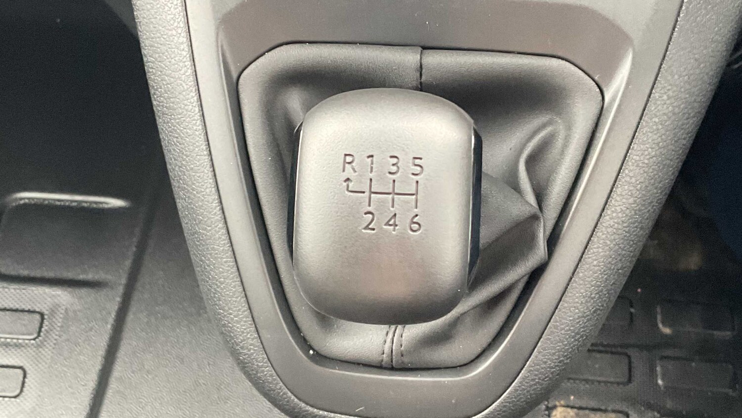 Used Vauxhall Vivaro 2025 for sale - 77861815: Photo 21