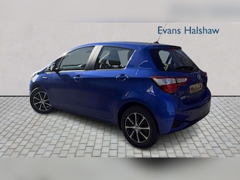 Used Toyota Yaris 2019 for sale - 77858951: Photo