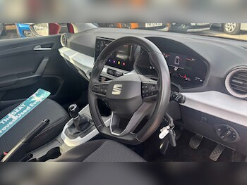 Used SEAT Arona 2023 for sale - 78137641: Photo