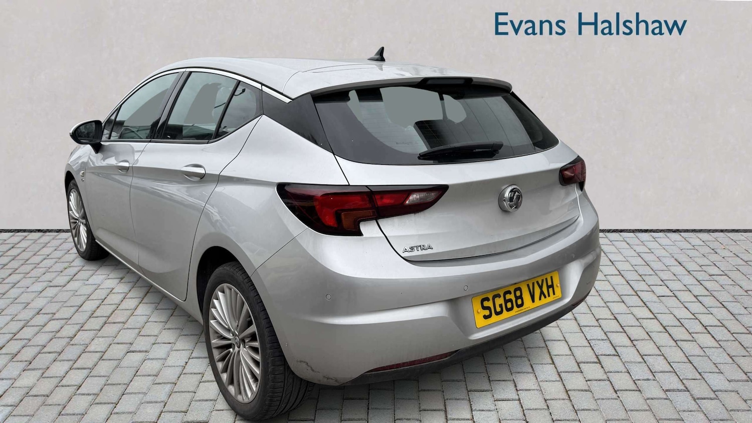 Used Vauxhall Astra 2019 for sale - 78010377: Photo 4