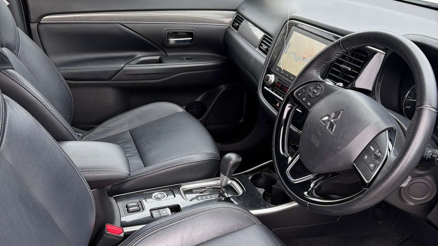 Used Mitsubishi Outlander 2020 for sale - 78173681: Photo 3