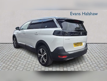 Used Peugeot 5008 2023 for sale - 79428773: Photo
