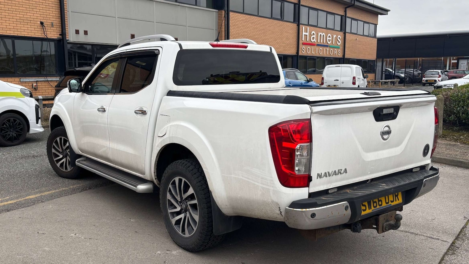 Used Nissan Navara 2017 for sale - 78129607: Photo 2